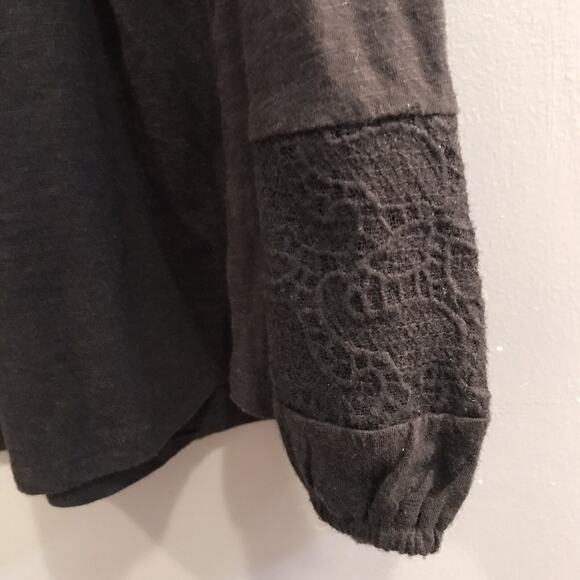 Lucky Brand Womens Top Size M Medium Black Lightweight Lace Inset Long Sleeve - Picture 4 of 7